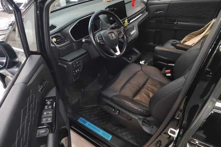Used Honda Elysion 2022 2.0L eHEV Luxury First Edition
