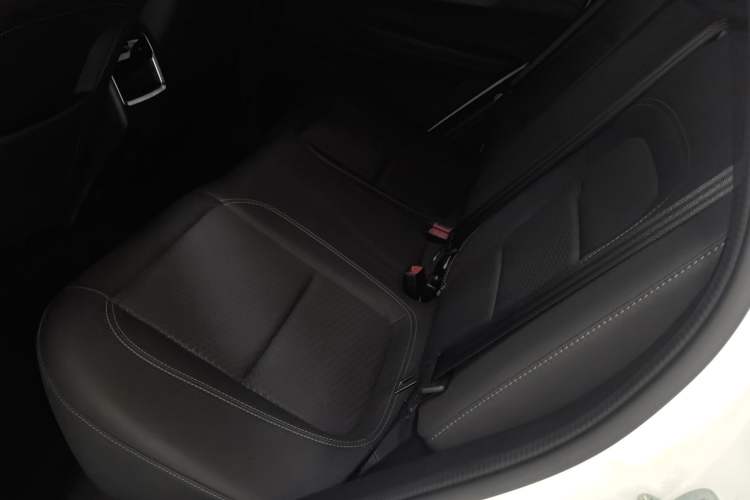 Used Chery Tiggo 5x 2023 1.5L CVT New Dynamic Edition Left Rear Seat