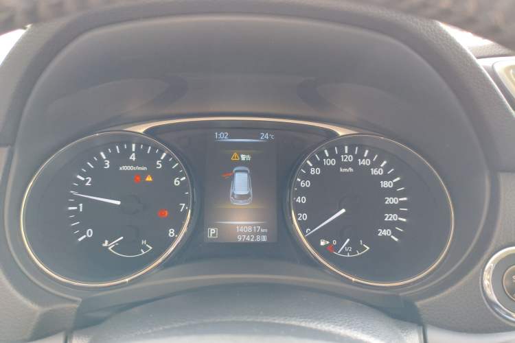 Used Nissan X-Trail 2014 2.5L CVT Leading Edition 4WD Instrument Cluster