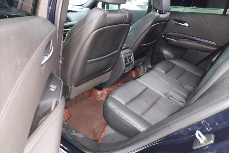 Used Cadillac XT4 2021 28T Two-Wheel Drive Tech Edition