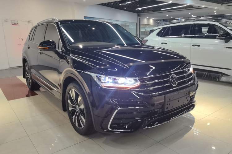 Used Volkswagen Tiguan L 2024 Outstanding Model 330TSI Automatic Two-Wheel Drive R-Line Dragon Glory Edition
