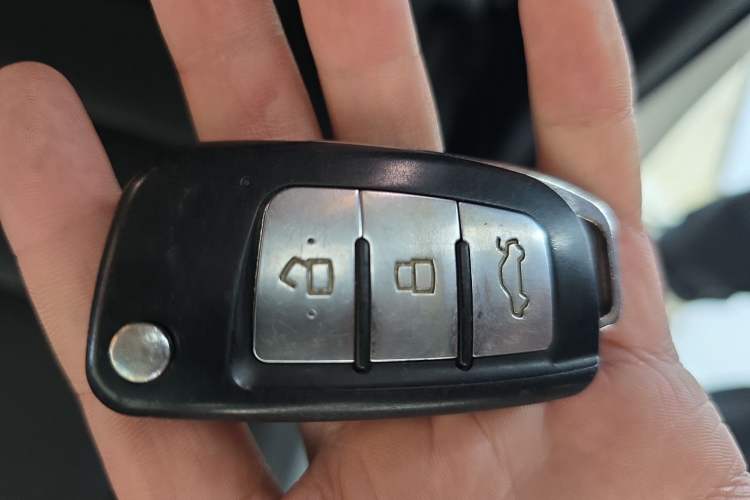 Used Geely Auto Vision 2018 1.5L Manual Happiness Edition
