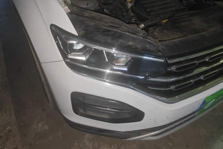 Used Volkswagen Tayron 2022 280TSI Two-Wheel Drive Luxury Smart Connectivity Version
