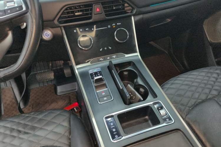 Used EXEED Lingyun 2021 290T Four-Wheel Drive Star Edition
