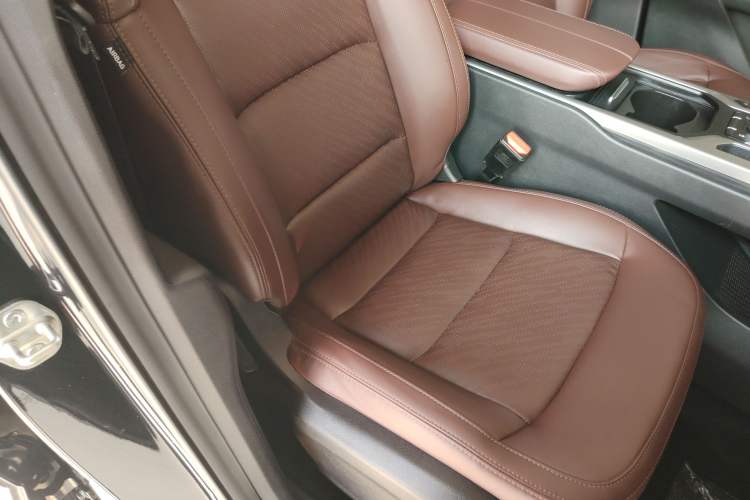 Used Geely Auto Haoyue 2022 1.8TD DCT Luxury 7-Seater