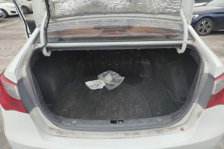 Used Hyundai Celesta 2015 1.6L Automatic Comfort Model