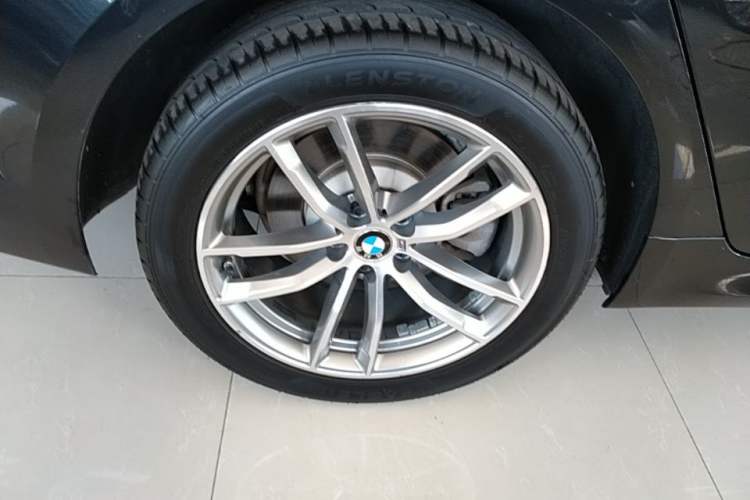 Used BMW 5 Series 2020 525Li M Sport Package