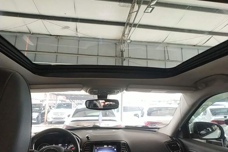 Used Jeep Compass 2017 200T Automatic Prestige Edition
