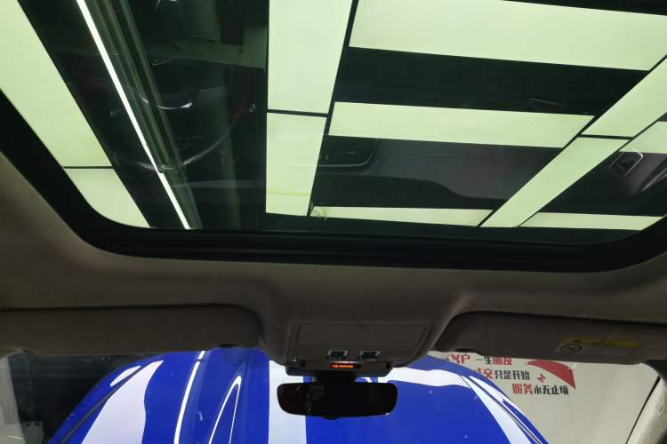 Used Jaguar F-PACE 2019 2.0T Four-Wheel Drive Urban Luxury Edition Headliner