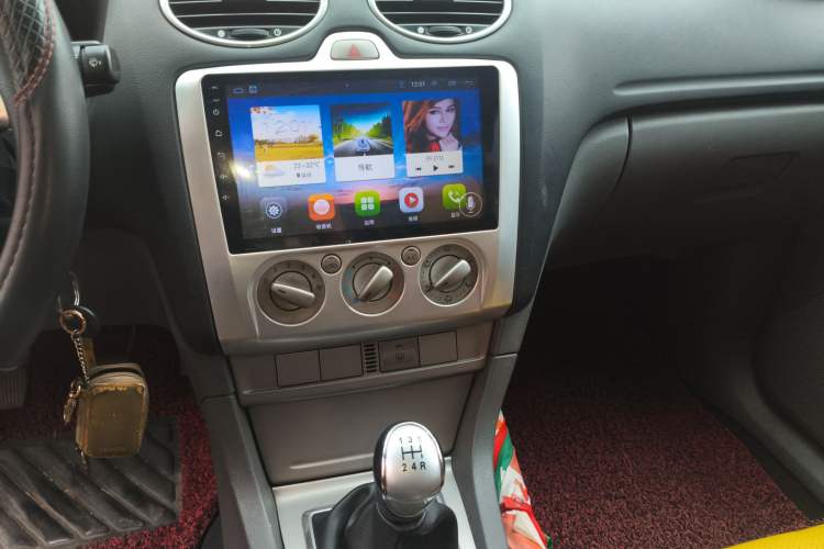 Used Ford Focus 2011 Hatchback 1.8L Manual Comfort Model
