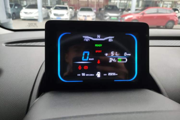 Used CHANGAN NEVO Lumin 2022 155 km – Refreshingly Sweet Edition Instrument Cluster