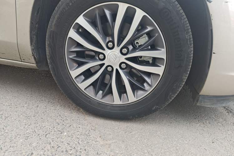 Used Buick GL8 2021 ES Landtrek 653T Luxury Model