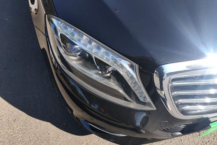 Used Mercedes-Benz S-Class 2016 S 320 L Business Model
