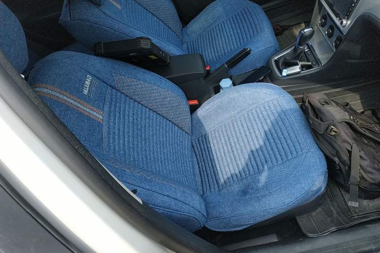 Used Volkswagen Gran Lavida 2013 1.6L Automatic Luxury Model
