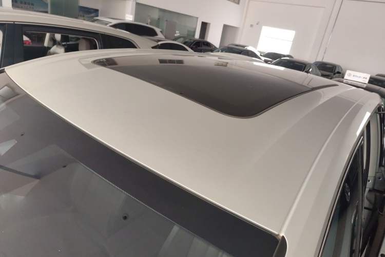 Used Volkswagen Viloran 2024 330TSI Luxury Edition