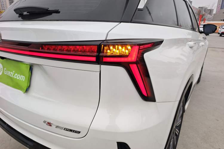 Used Changan CS75 PLUS 2024 3rd Generation Champion Edition 1.5T Intelligent Drive Dynamic Model