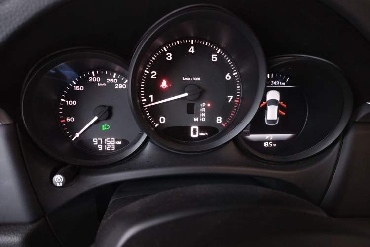 Used Porsche Macan 2023 Macan 2.0T
