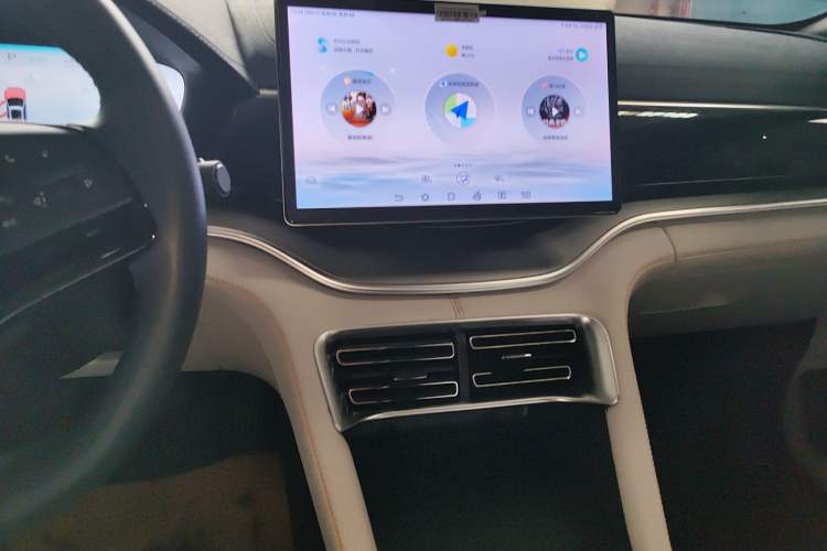 Used BYD Song PLUS New Energy 2023 Champion Edition DM-i 110KM Flagship Model
