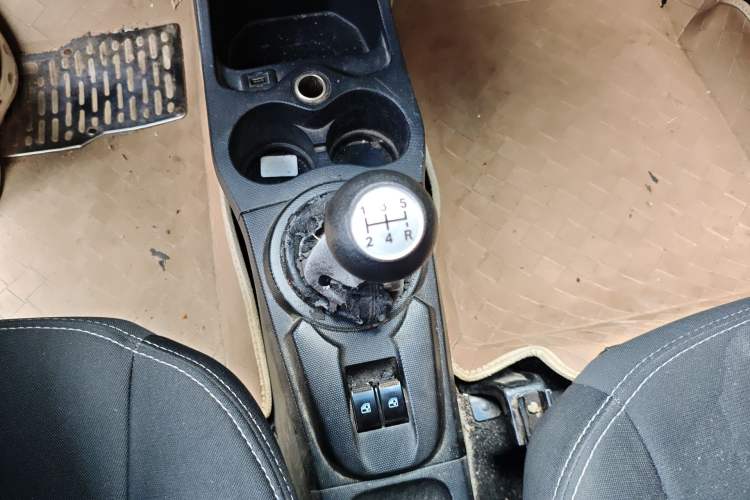 Used CHANGAN Benni mini 2012 1.0L Manual Family Edition China V Standard