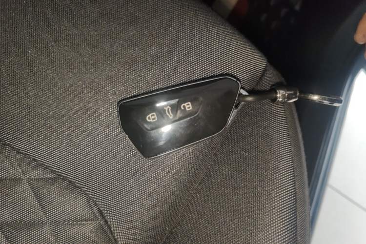 Used Volkswagen Lamando 2022 Lavida L 280TSI DSG Hot Edition Vehicle Key