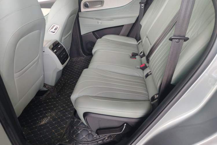 Used Chery Fengyun T10 2024 210 Luxury Edition Left Rear Seat