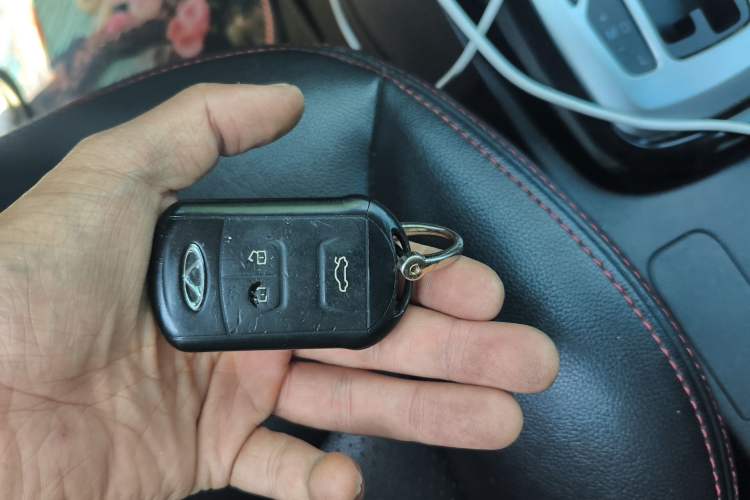 Used Chery Tiggo 5 2015 2.0L CVT Family Deluxe Edition Vehicle Key