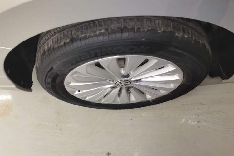 Used Volkswagen Lavida 2019 1.5L Automatic Comfort Edition China VI Standard