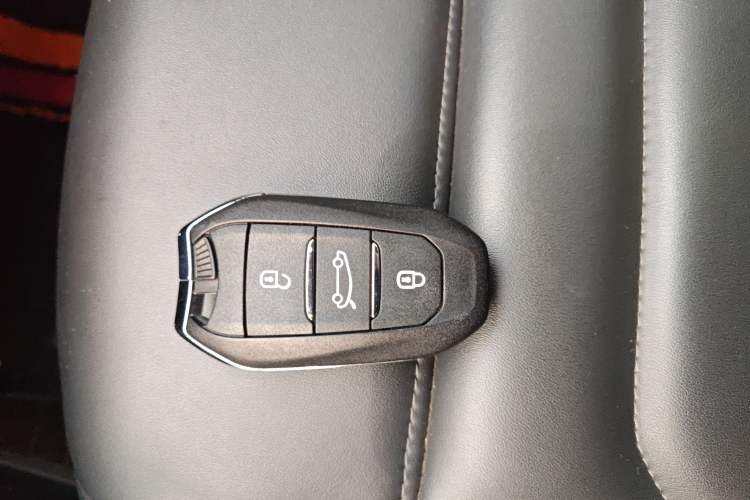 Used Citroen C5 X 2021 1.6T Enjoy the Extraordinary Vehicle Key