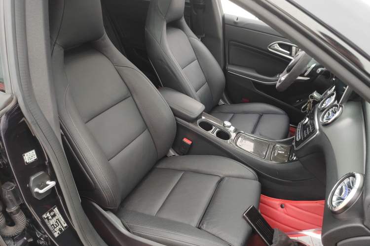 Used Mercedes-Benz CLA 2014 CLA 260 4MATIC Right Front Seat