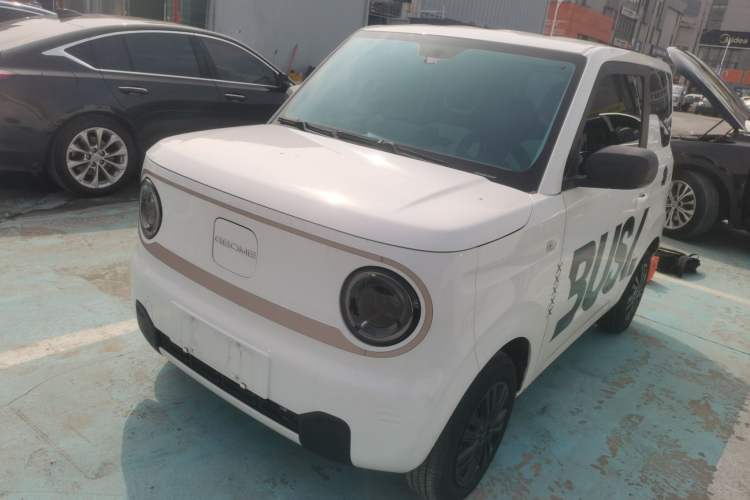 Used Geely Galaxy Panda 2023 Panda Mini 200km Endurance Bear