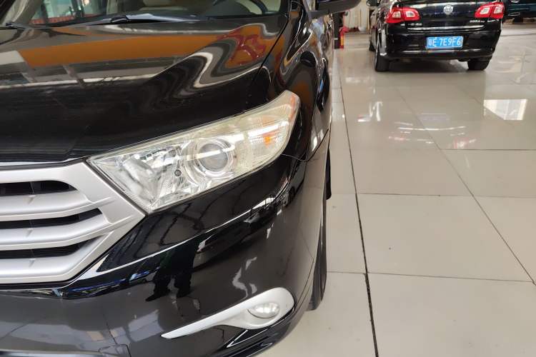 Used Toyota Highlander 2012 2.7L Two-Wheel Drive 7-Seater Elite Edition