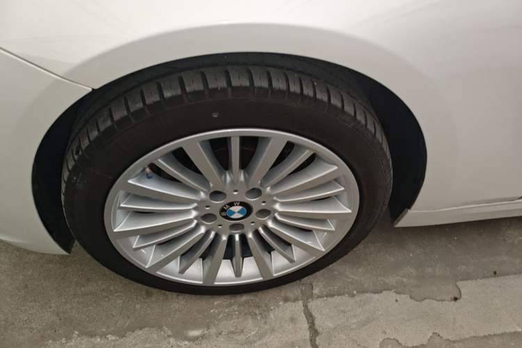 Used BMW 3 Series 2018 320Li Fashion Model
