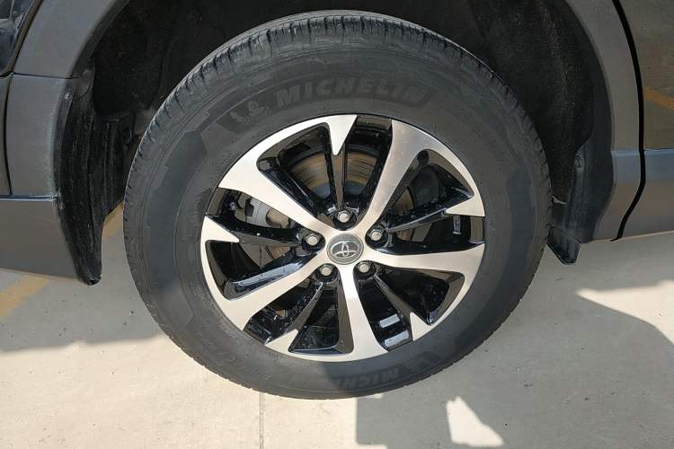 Used Toyota RAV4 2016 2.0L CVT Two-Wheel Drive Smart Edition China V Standard