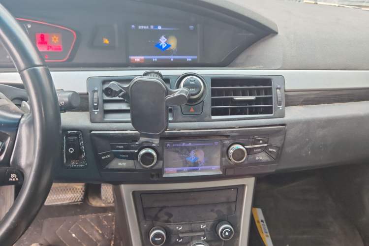 Used Roewe 550 2013 Classic Edition 550 1.8L Automatic Luxury Model

