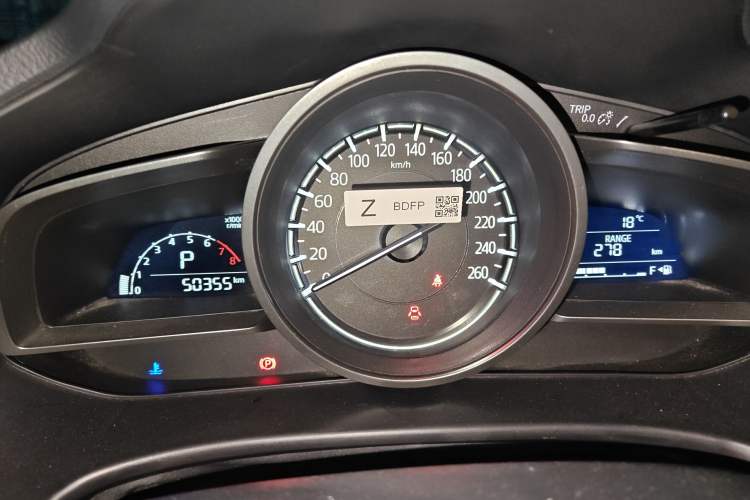 Used Mazda 3 Axela 2017 Sedan 1.5L Automatic Luxury Model China VI Standard Instrument Cluster