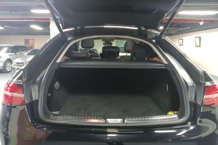 Used Mercedes-Benz GLE Coupe AMG 2017 AMG GLE 43 4MATIC Coupe SUV
