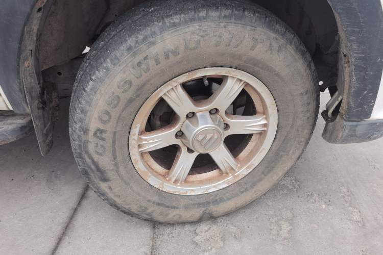 Used Foton Sapporo 2015 2.4L 2WD Comfort Edition 5555 Long G69S4M