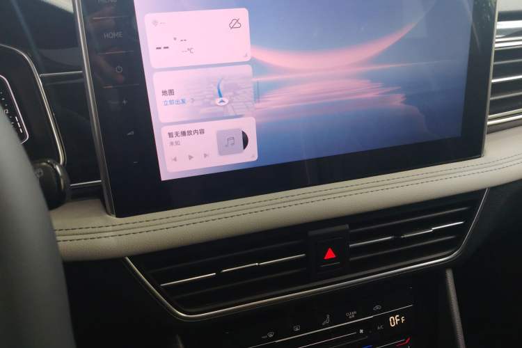 Used Volkswagen Tiguan L 2025 Model, Outstanding Version, 300TSI Automatic Two-Wheel Drive Longteng Edition