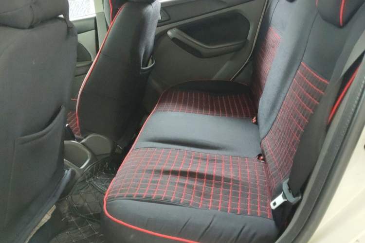 Used Ford Focus 2013 Hatchback Classic 1.8L Automatic Base Model