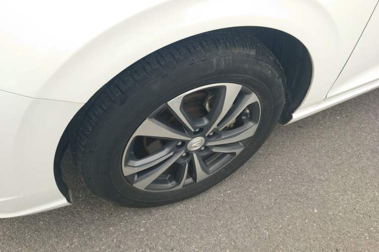 Used CHANGAN Eado 2021 PLUS Blue Whale NE 1.4T GDI DCT Prestige Model
