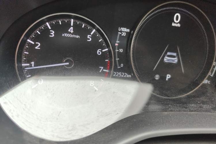 Used Mazda CX-50 2023 2.5L Smart Drive Version Odometer Close Up