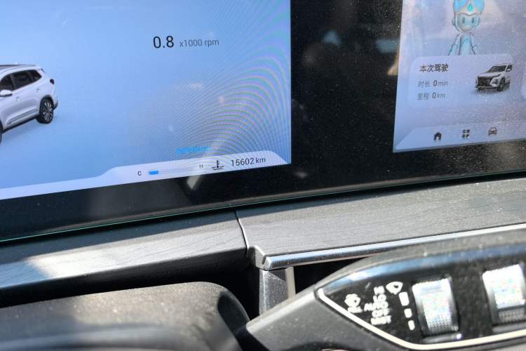 Used Chery Tiggo 8 PRO 2025 390T Two-Wheel Drive Prestige Version I Odometer Close Up