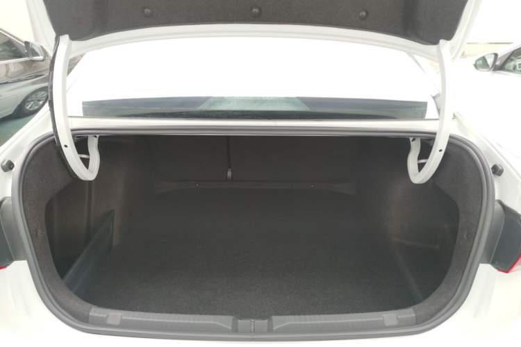 Used Volkswagen Bora 2019 Revised Version 1.5L Manual Fashion Edition China V Standard