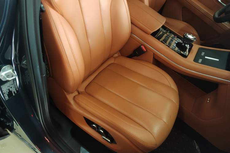 Used Hima AITO M7 2024 1.5T Intelligent Drive Rear-Drive Ultra Version 5 Seats
