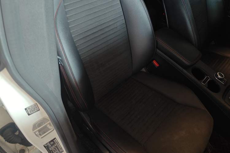 Used Mercedes-Benz CLA 2015 CLA 220 4MATIC
