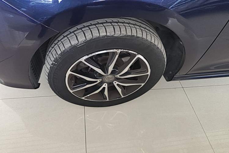 Used BYD Song MAX 2017 1.5T Manual Smart Connect Luxury 7-Seater