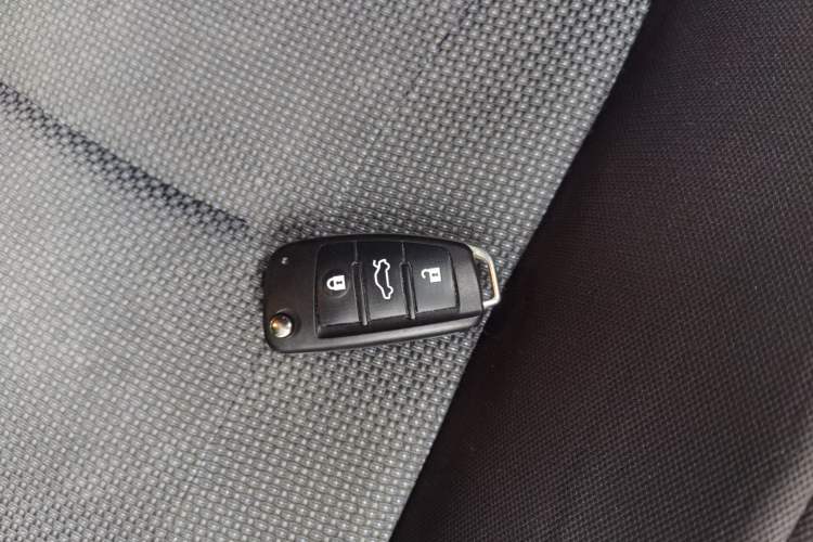 Used JAC Refine M4 2022 2.0 TGDI Automatic Business Edition