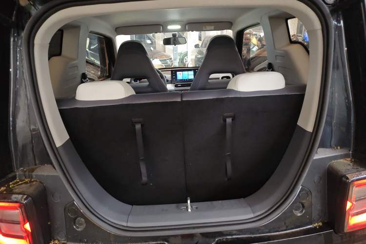 Used Geely Galaxy Panda 2025 210km Panda Kart Trunk