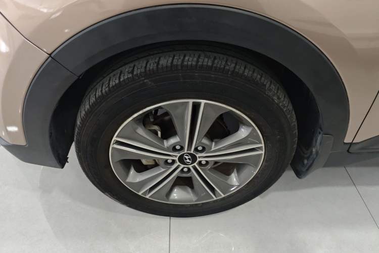 Used Hyundai ix25 2015 1.6L Automatic Two-Wheel Drive Smart GLS Trim