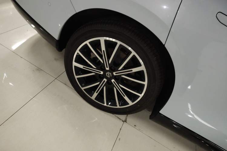 Used Leapmotor B01 2025 650 LiDAR Edition